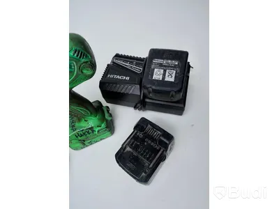 Hitachi borrmaskin